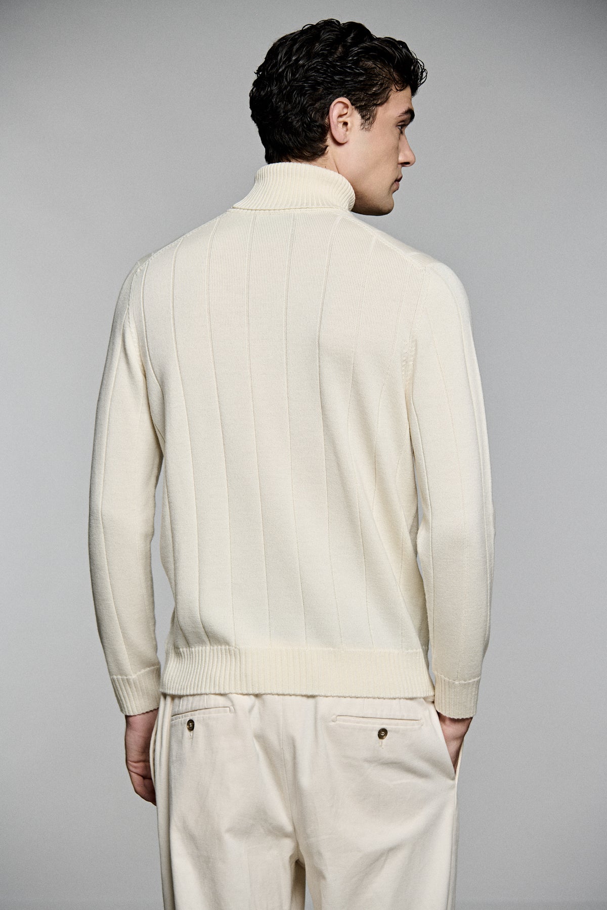 120'S Turtleneck